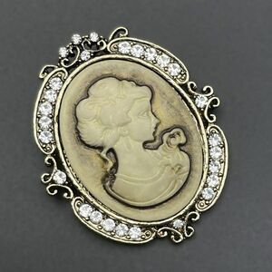 Yellow Gold with Diamond Crystal Victorian Lady Maiden Cameo Pin Back Brooch